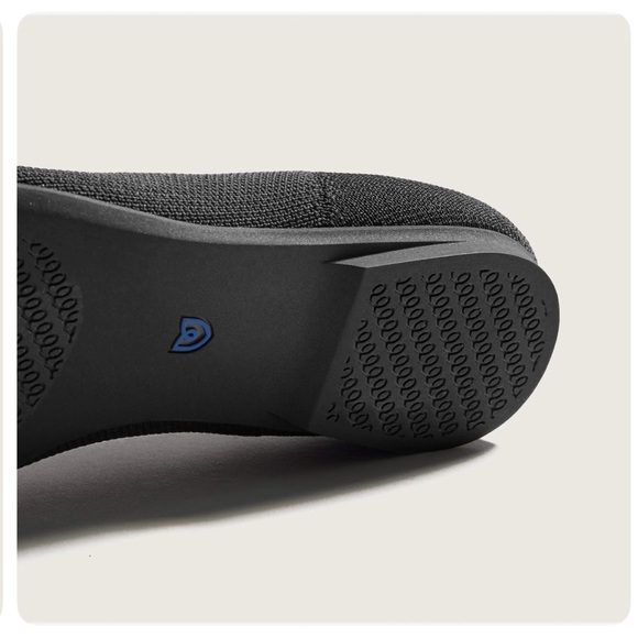 Point II Black Flats Size 8 Never Worn outside the home - Picture 4 of 4